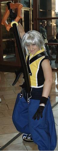 A really kick-ass Riku costume from Kingdom Hearts.  And what an awesome Keyblade!